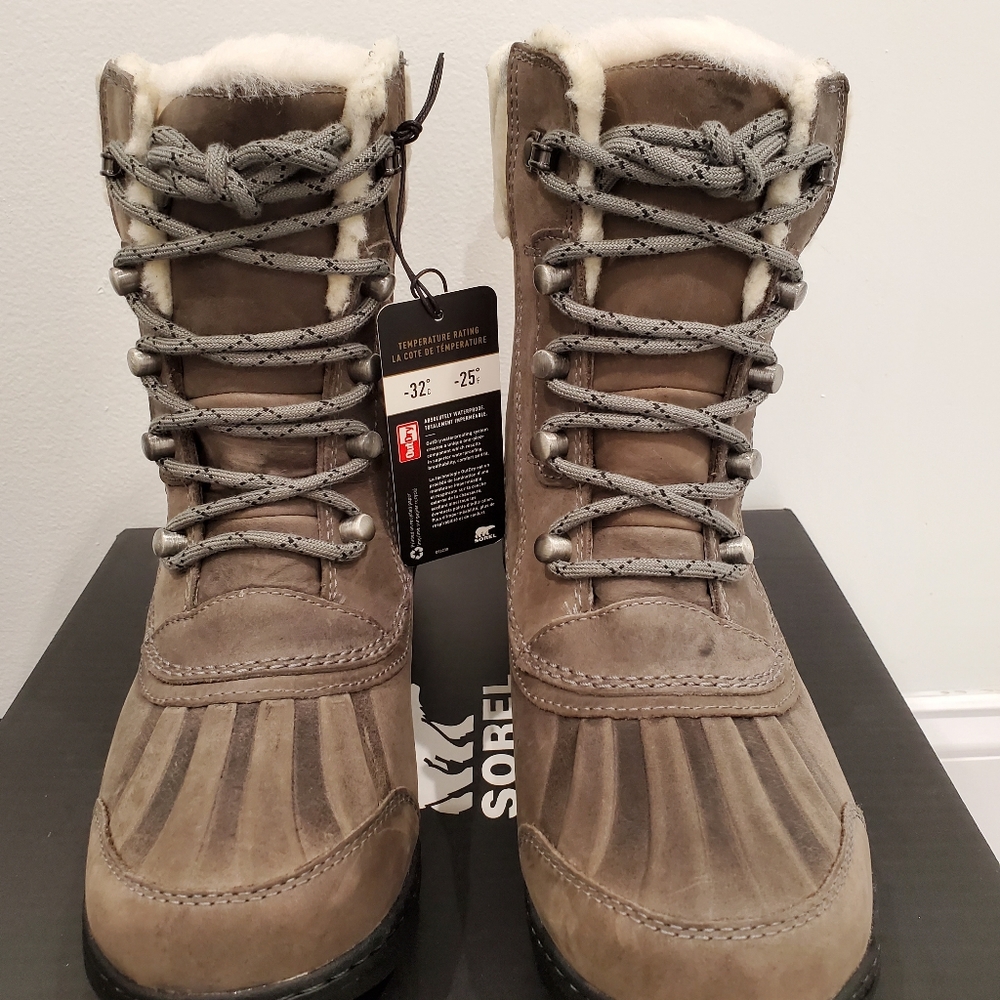 Sorel Women's Whistler Mid Waterproof Insulated Boots Size 7 New